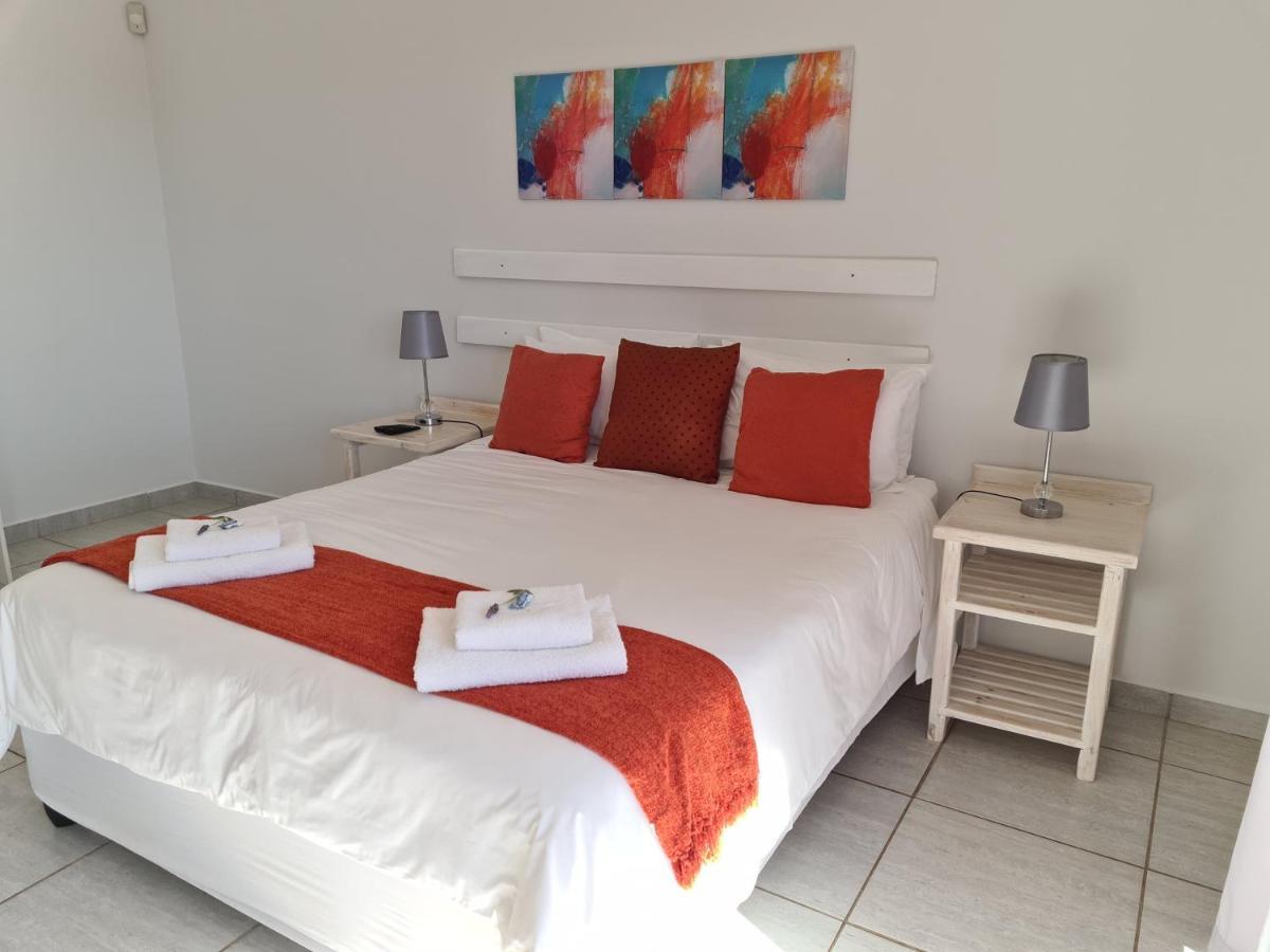 Ocean View Guest House Джефрис-Бей Экстерьер фото