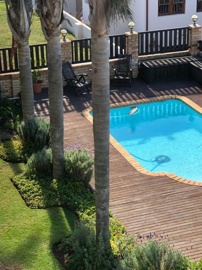 Ocean View Guest House Джефрис-Бей Экстерьер фото